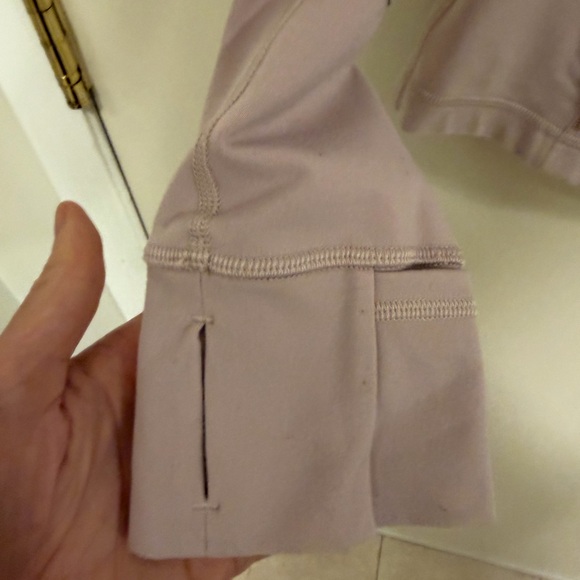 Lululemon Athletica Soft Pink Utility Jacket - Picture 4 of 15